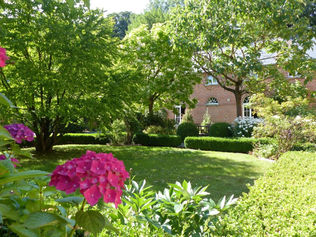 Ferme De L'Abbaye St-Feuillien Bed and Breakfast Le Roeulx Exteriör bild